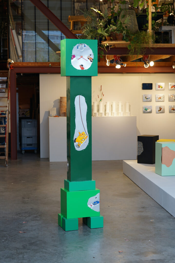 PLAYTIME_CLOCK_Job_van_den_Berg