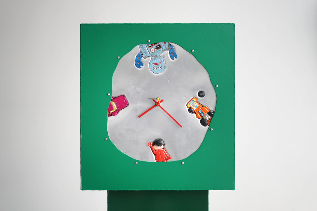 Playtime Clock _ job van den berg